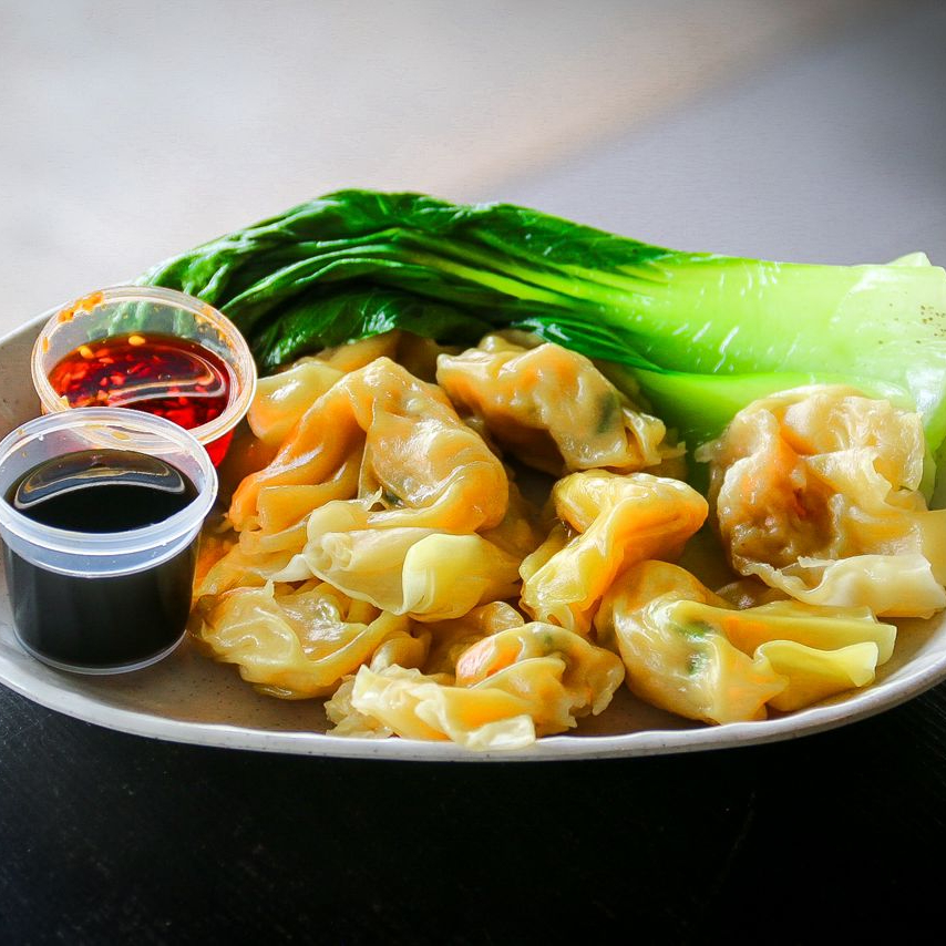 Dumpling 8 Biji + Chili Oil